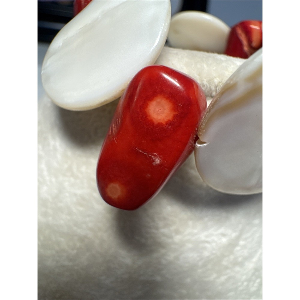 VTG Natural Red Coral Chunky Necklace 22"White MOP Disc Beads & Bracelet Set - Picture 6 of 16